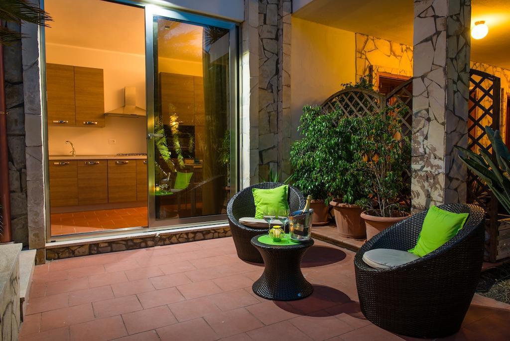 Birkin Apartments Cagliari Habitación foto